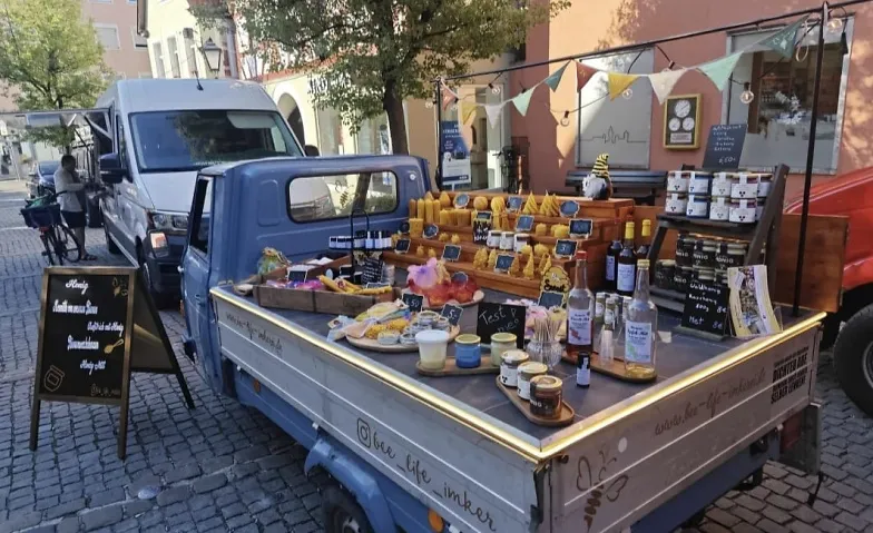 Bee Life Imkerei auf der Kürbismeile Hersbruck · Bild 1