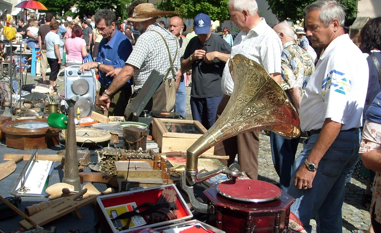 Flohmarkt in Ebersberg 2026 · Bild 1