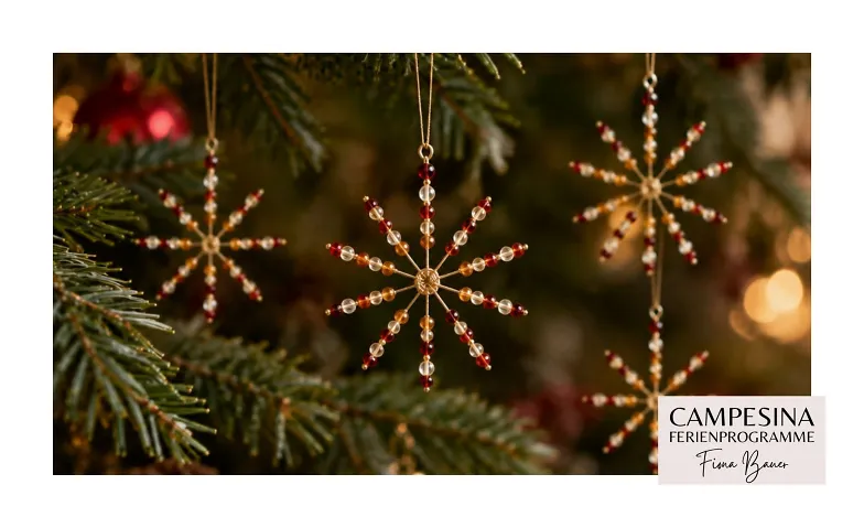 Weihnachtssterne und Schneeflocken aus Perlen · Bild 1