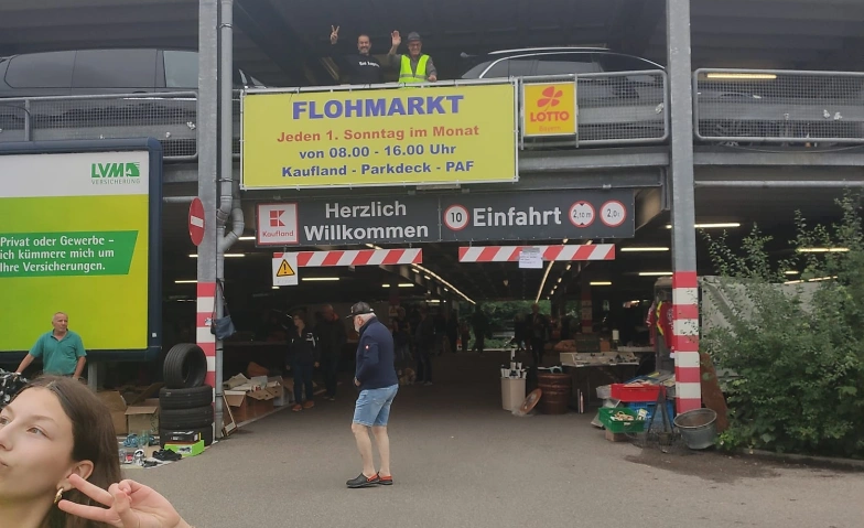 Flohmarkt in Pfaffenhofen-Ilm, Kaufland überdacht 2026 · Bild 1
