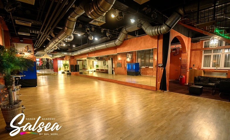 Salsa & Bachata Tanzkurse in München · Bild 1