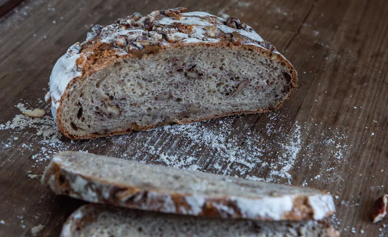 Brotbackkurs bei Zeller Kamin mit Patricia Hoyer · Bild 1