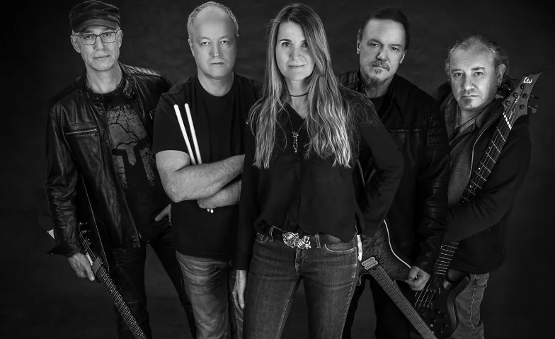 EdelStahl live in der Rocklegende · Bild 1