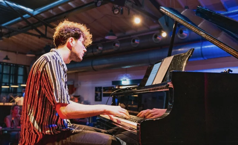 JAZZ-FRÜHSTÜCK MIT LUKAS LANGGUTH · Bild 1